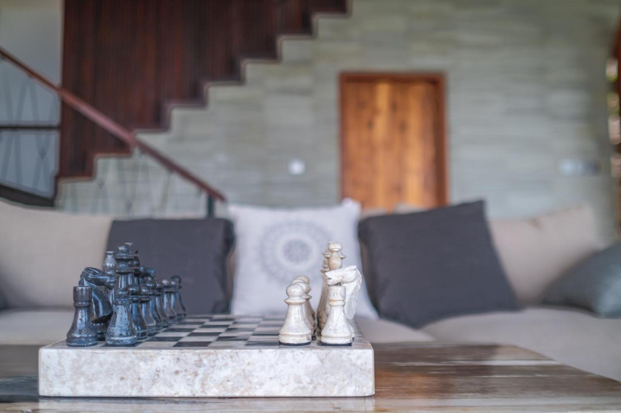 Villa Kaliente Toyapakeh Esterno foto