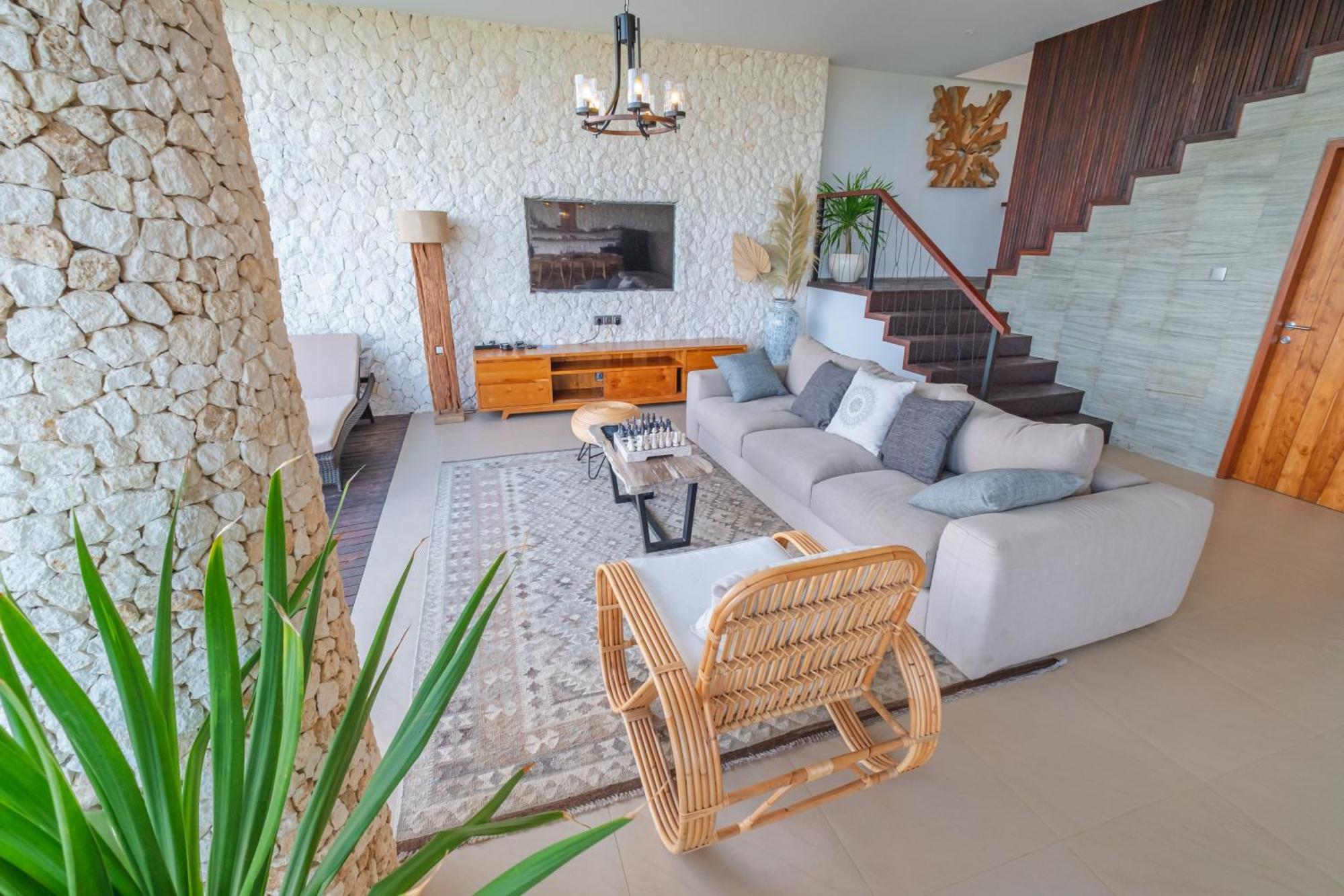 Villa Kaliente Toyapakeh Esterno foto