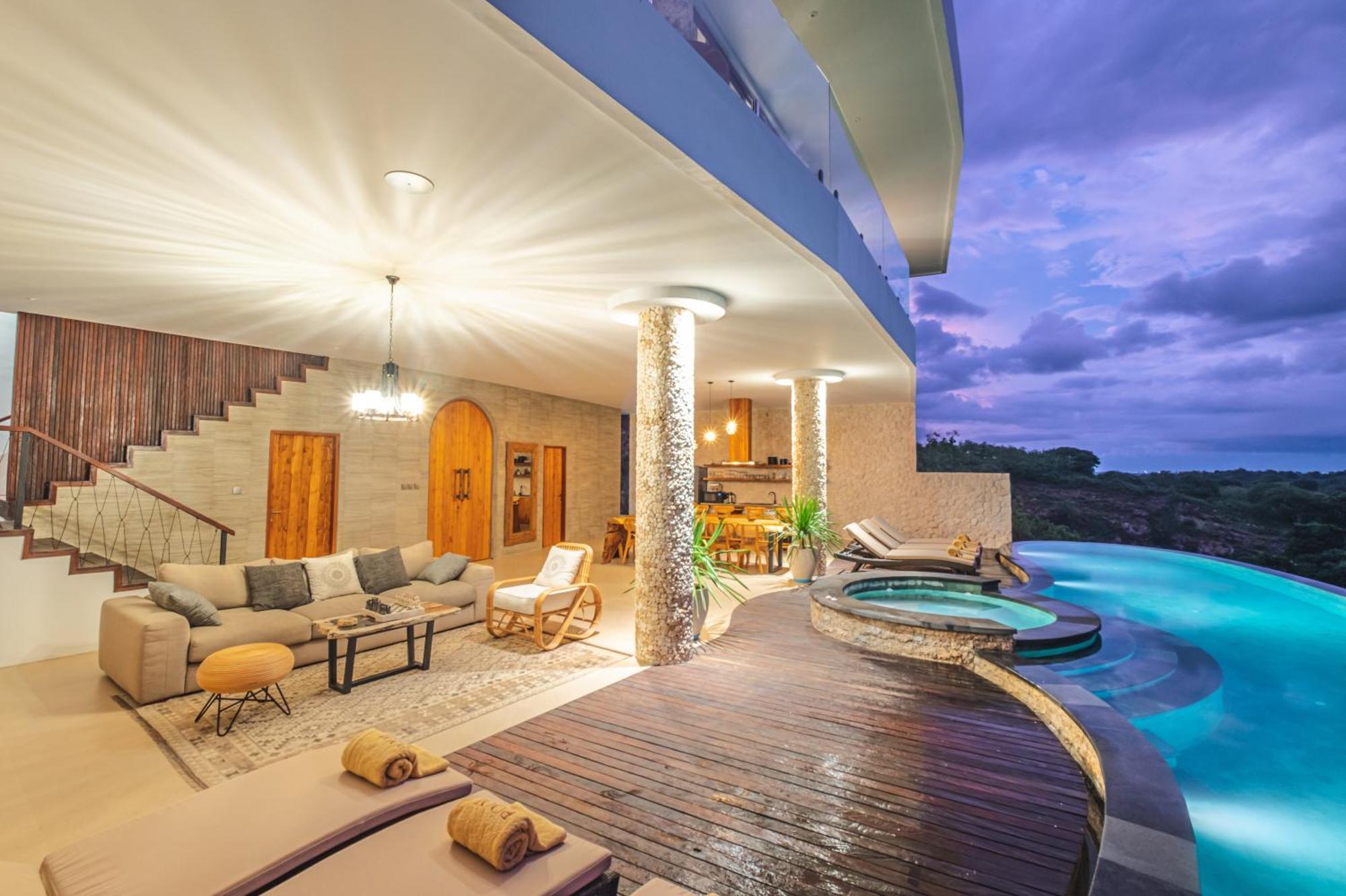 Villa Kaliente Toyapakeh Esterno foto