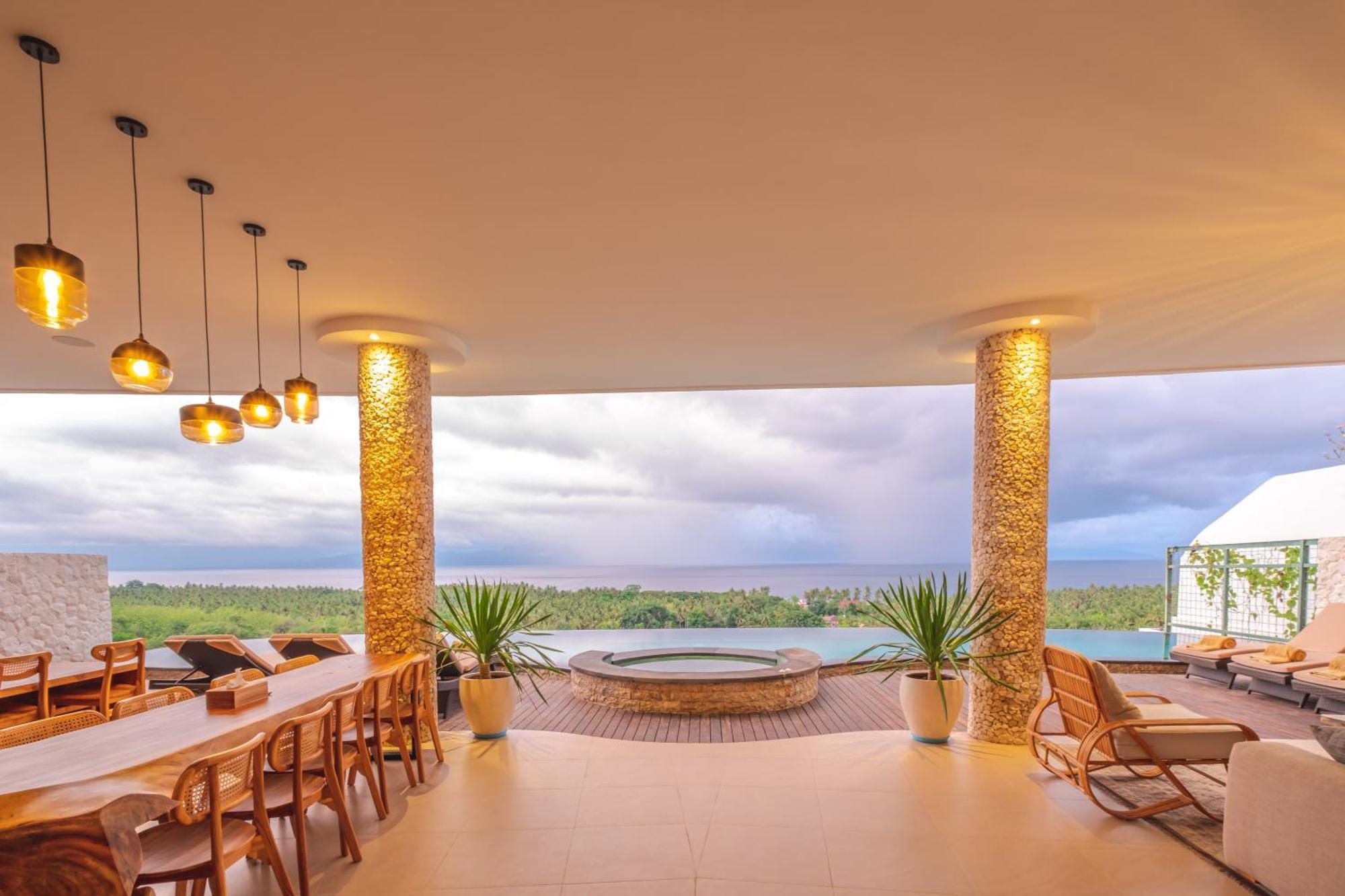 Villa Kaliente Toyapakeh Esterno foto