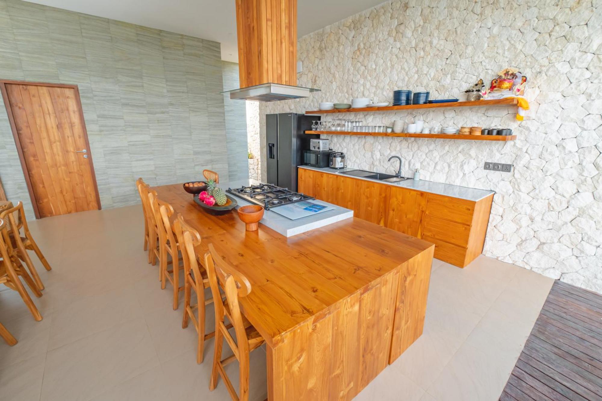 Villa Kaliente Toyapakeh Esterno foto